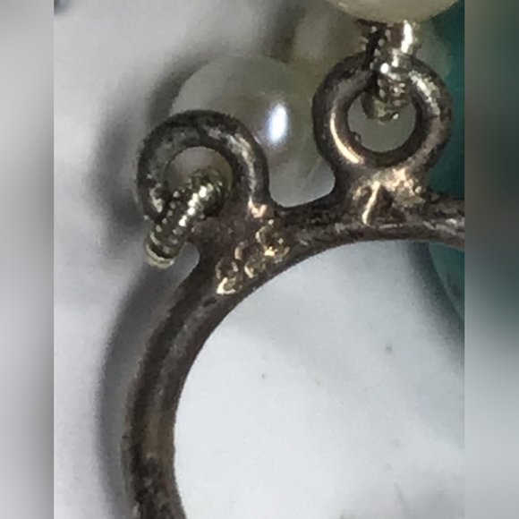 16" Turquoise, Coral & Pearl necklace on 925 Sterling Silver - Picture 4 of 8